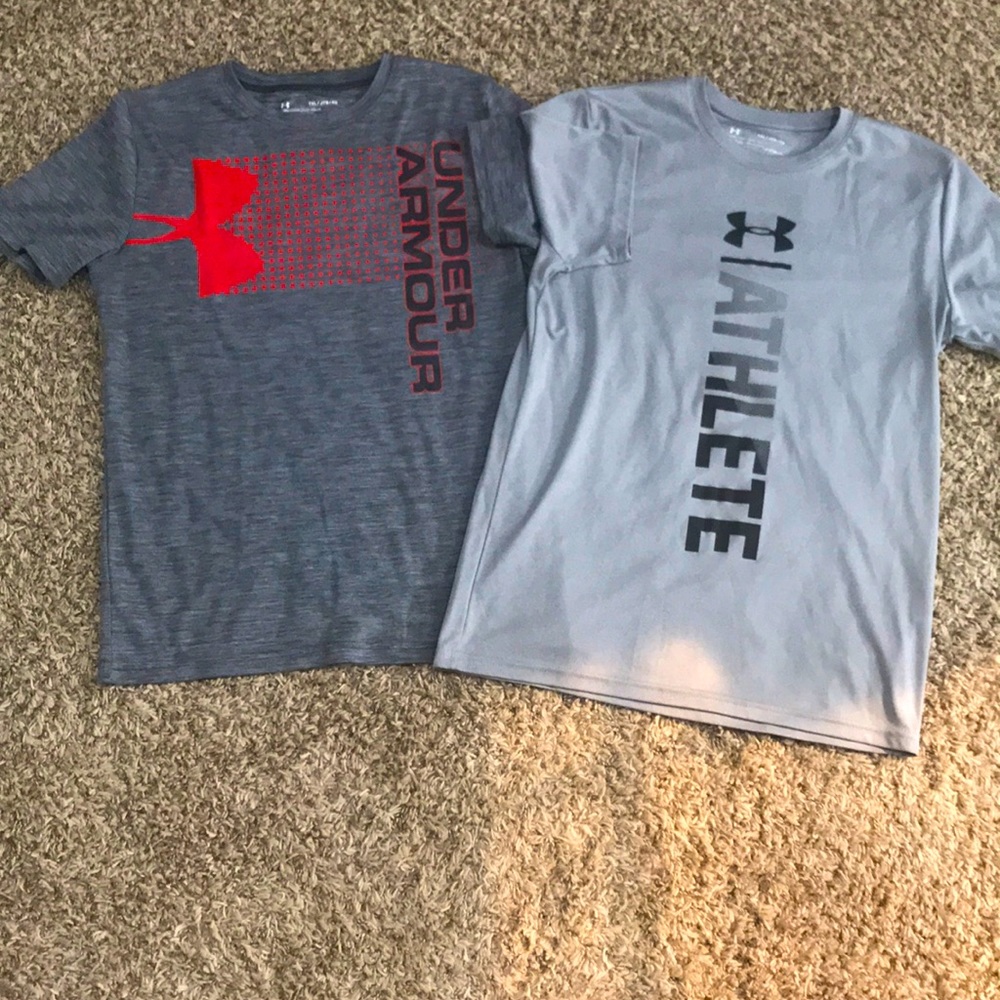 Boys UnderArmor T shirts - XL